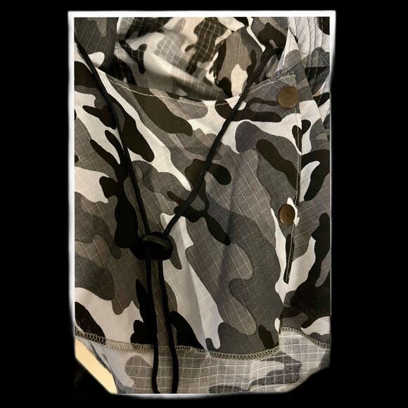 Wide Brim Bucket Hat with Snap Away Face Cover - Picture 3 of 3